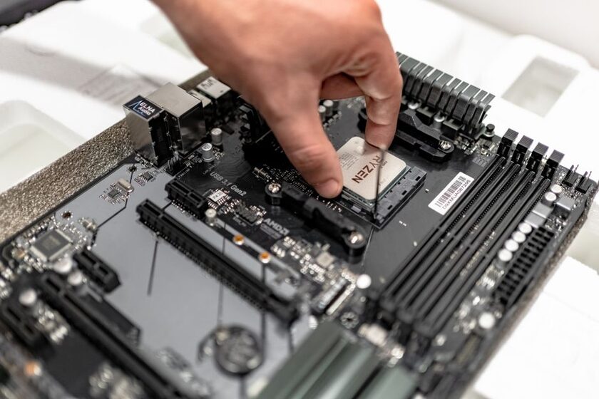 GeForce RTX 4060 Gaming OC 8 Go GDDR6, DLSS 3 Gigabyte